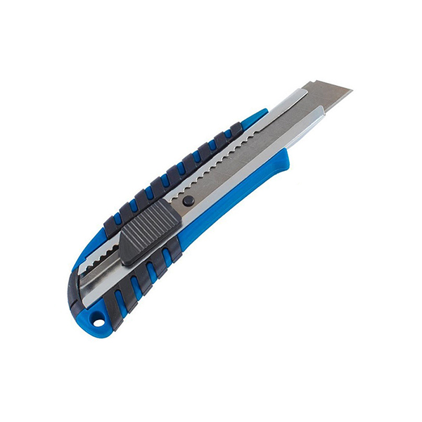 Нож РемоКолор Basic-auto с выдвижным лезвием, автоматический фиксатор, японская сталь SK5, 2 запасных лезвия, ширина 18 мм, шт